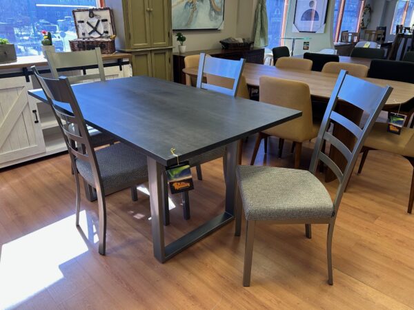 Amisco Burton Table & 4 Owen Chairs in Magnetite/Houndstooth/Earl Grey
