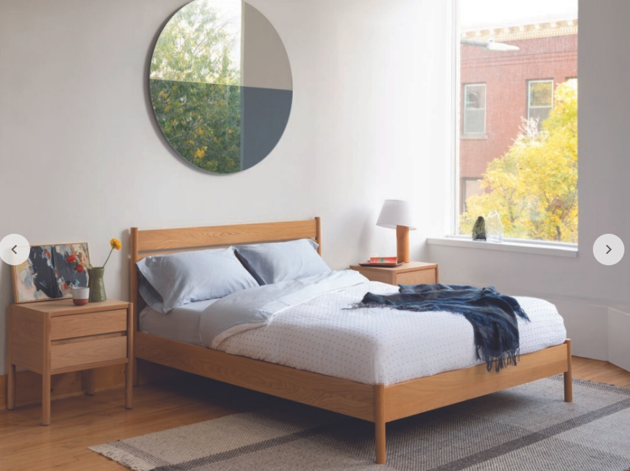 EQ3 Monarch King Bed with Deluxe Slats c- Oak