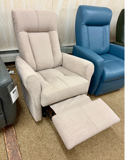 Yellowstone Rocker Manual Recliner in Torrey Cashmere