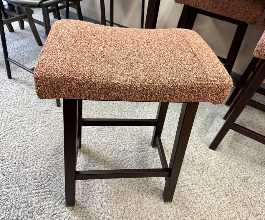 Harrison 36" Pub Table & 4 Miller Stools in Oxidado/Orchid/Calacatta - Image 2