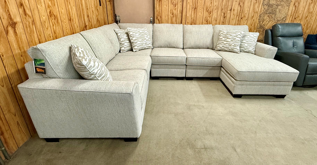 5 Piece Sectional - 28 RAF Chaise / 45 Armless Chair X2 / 88 Square Wedge / 23 LAF Love v- Beckham Pebble 53-3352 - Toss Ormond Bisque A5-2520